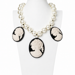 COLLANA TRE CAMMEI