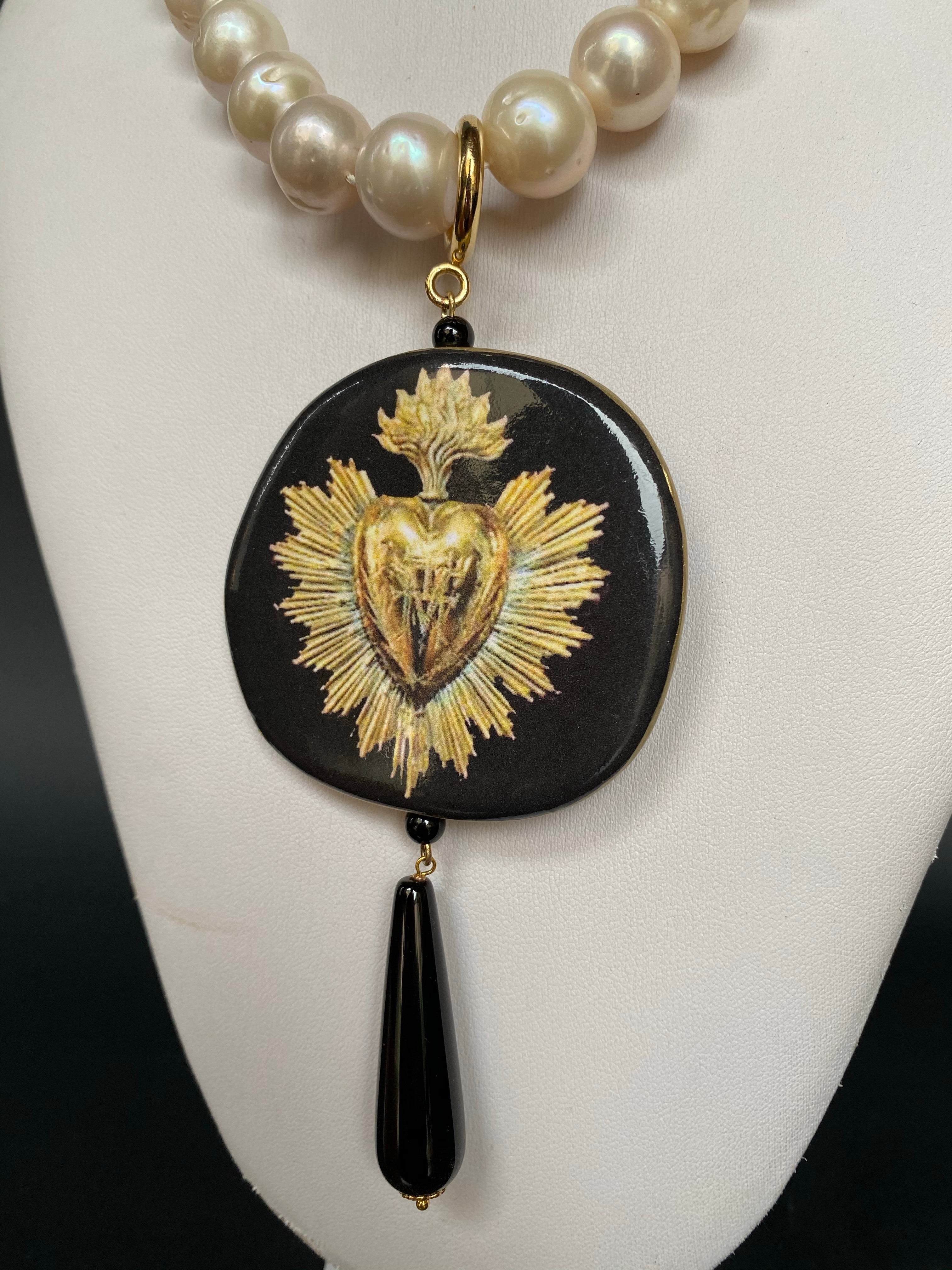 Gold Sacred Heart Pendant